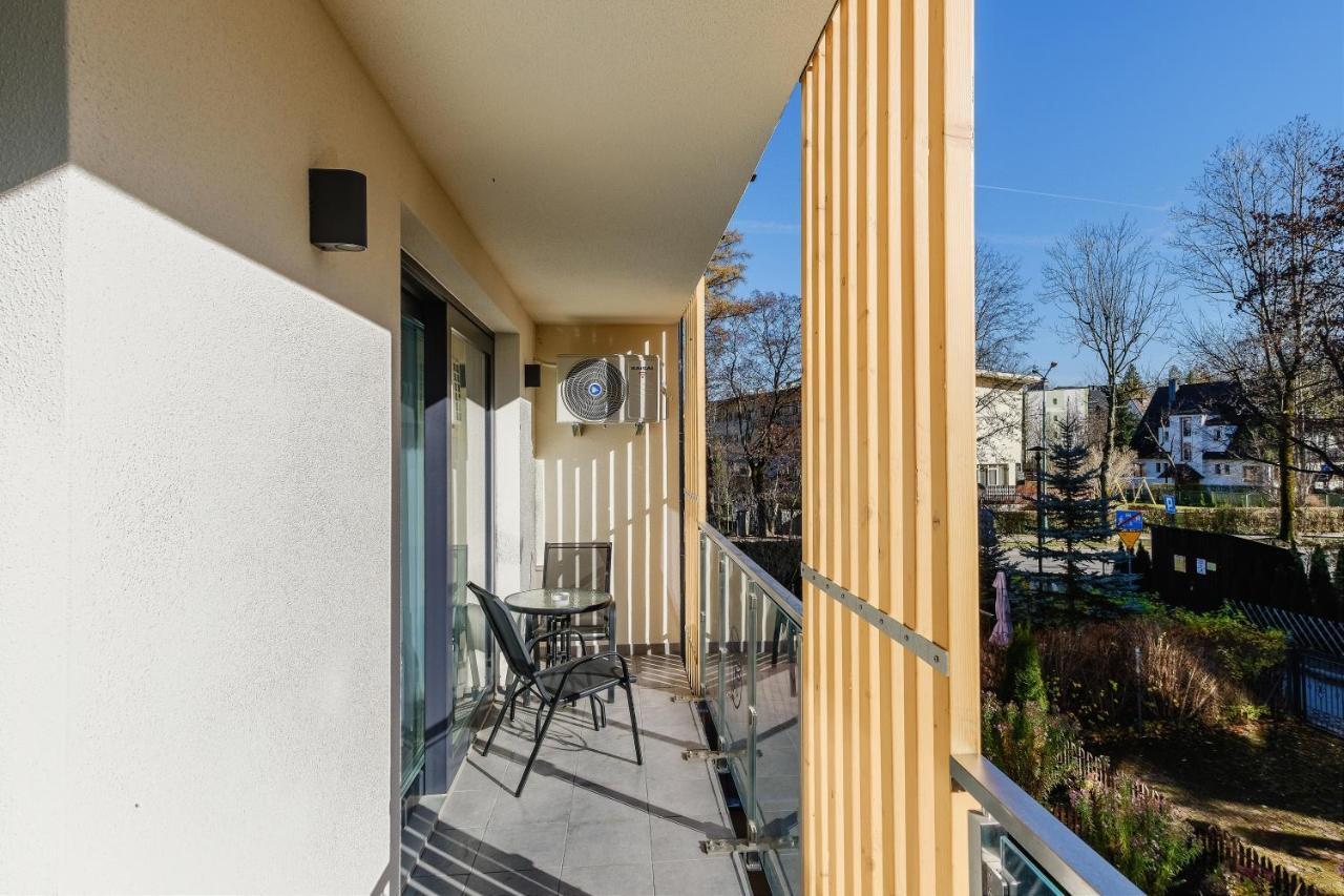 Rezydencja Ornak 5 - Stylowe Apartamenty Z Balkonami I Jacuzzi, 5 Min Pieszo Do Krupowek, Izby Podhalanskie Zakopane Extérieur photo